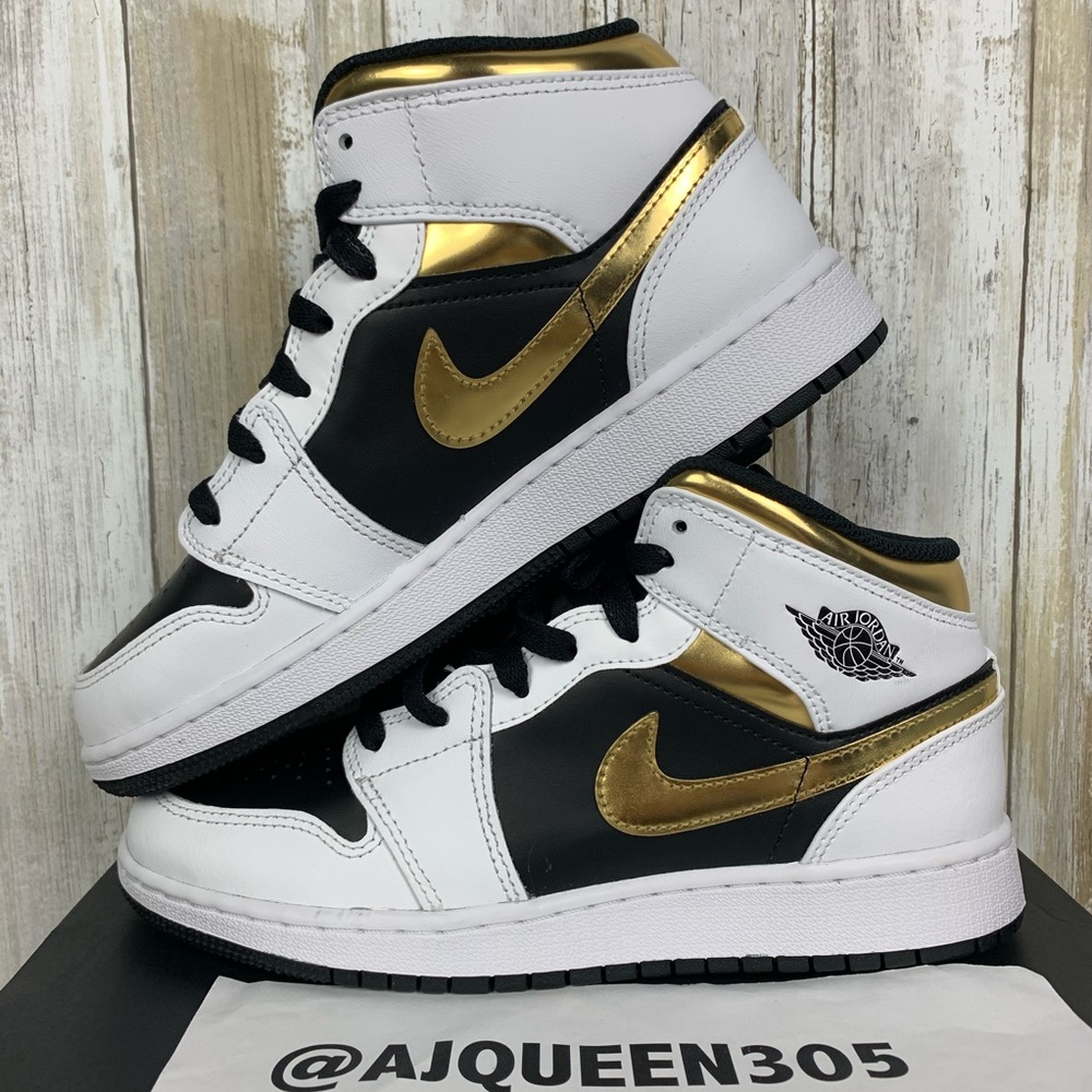 Air Jordan 1 Mid GS Gold Panda - Picture 2 of 8